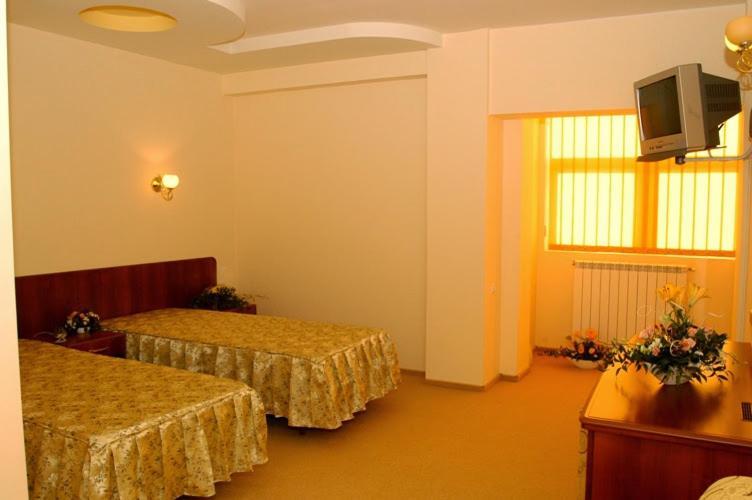 Hotel Regat Piteşti Kamer foto