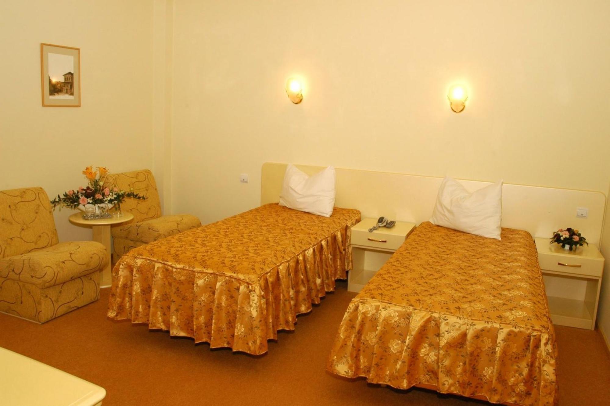 Hotel Regat Piteşti Kamer foto